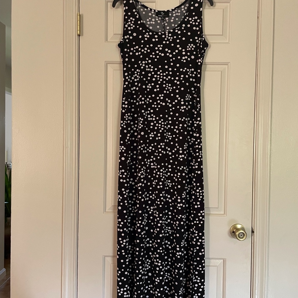 Women’s dress